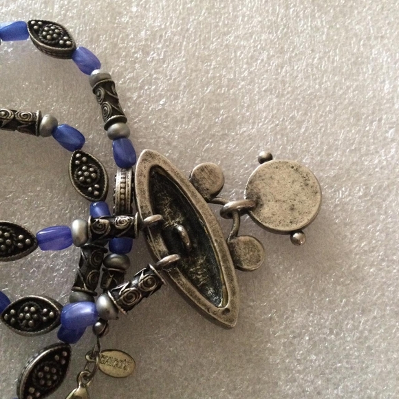 Chico's necklace - Picture 2 of 3